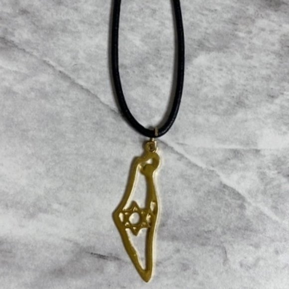map of Israel necklace - Picture 3 of 3